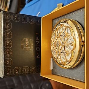 Monet Compact Double Mirror Gold Tone Crystal Snowflake